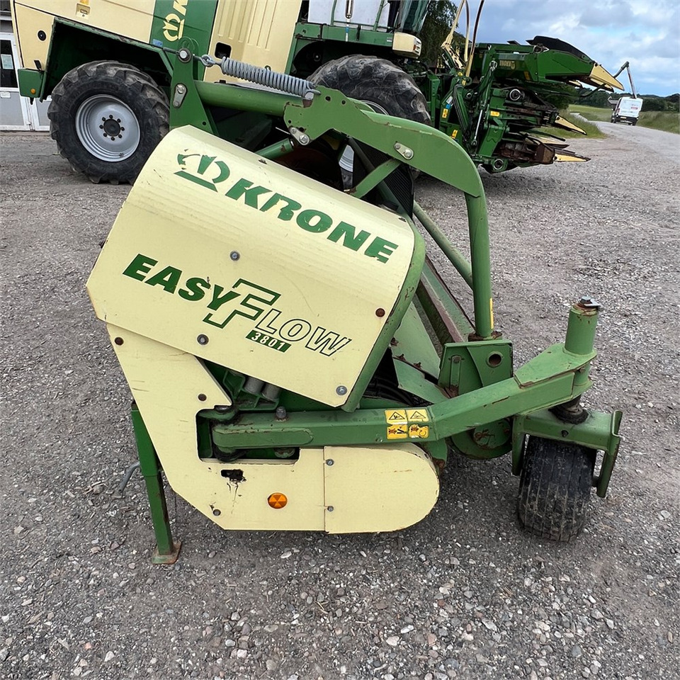 حصادة الأعلاف Krone BIG X 650: صور 48