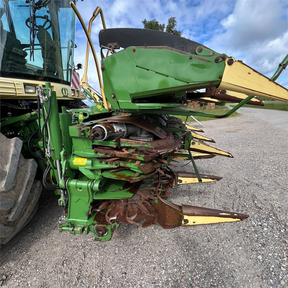 حصادة الأعلاف Krone BIG X 650: صور 28