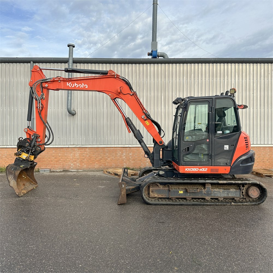 Kubota KX080-4 A2 - حفارة مصغرة: صور 1 Kubota KX080-4 A2 - حفارة مصغرة: صور 1