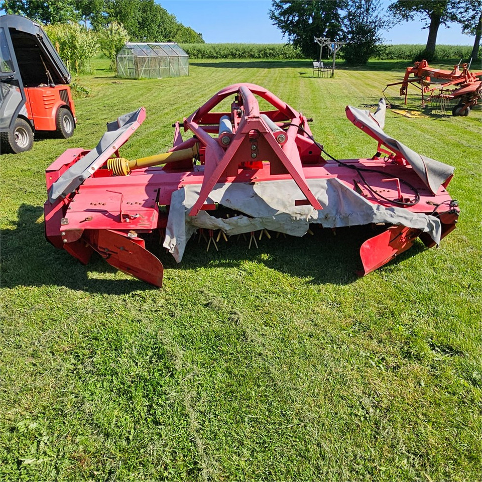 Kuhn GMD 900 - معدات القش: صور 2 Kuhn GMD 900 - معدات القش: صور 2