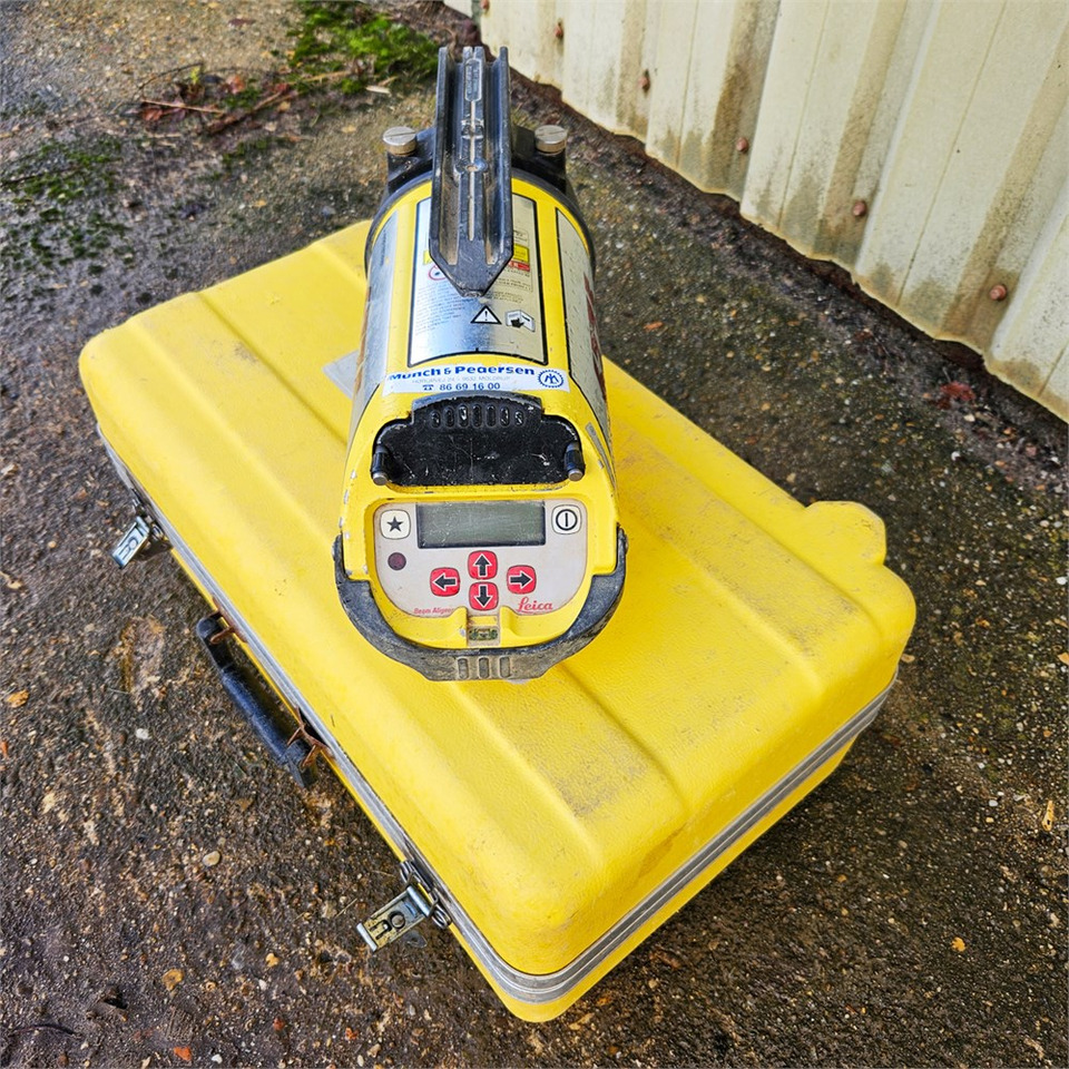 Leica 6775 - معدات البناء: صور 3 Leica 6775 - معدات البناء: صور 3