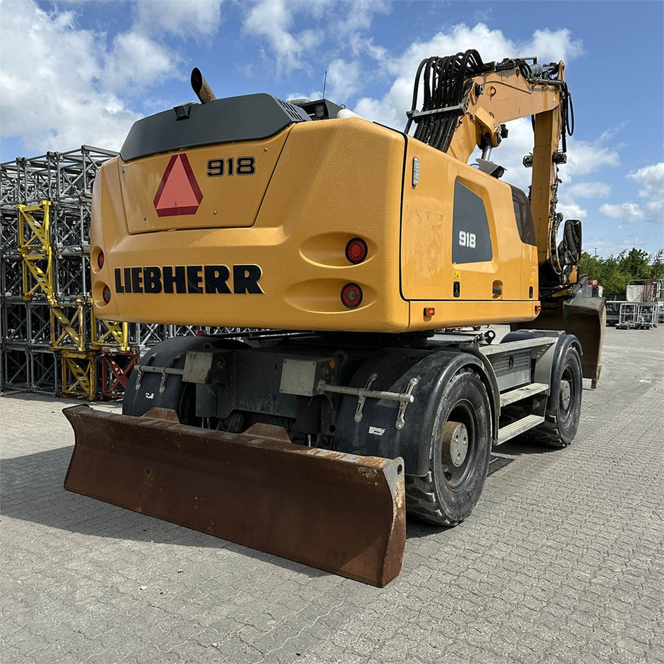 Liebherr A 918 Litronic - حفارة على عجلات: صور 5 Liebherr A 918 Litronic - حفارة على عجلات: صور 5