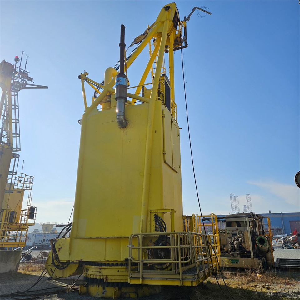 Liebherr BOS 60/900 D EX - معدات الموانئ: صور 4 Liebherr BOS 60/900 D EX - معدات الموانئ: صور 4