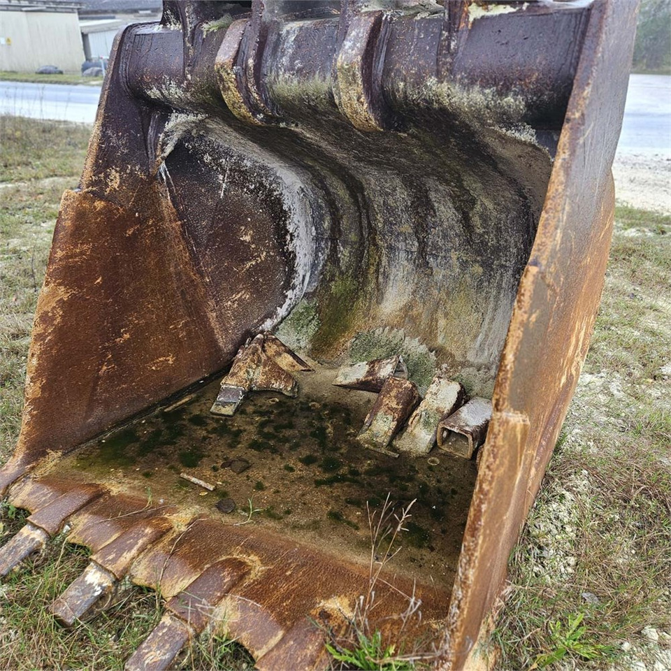 حفارات زحافة Liebherr R984: صور 21 حفارات زحافة Liebherr R984: صور 21