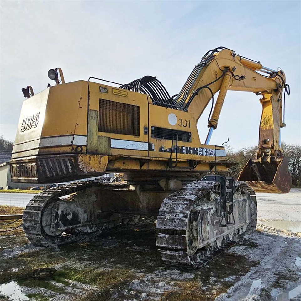 حفارات زحافة Liebherr R984: صور 9 حفارات زحافة Liebherr R984: صور 9