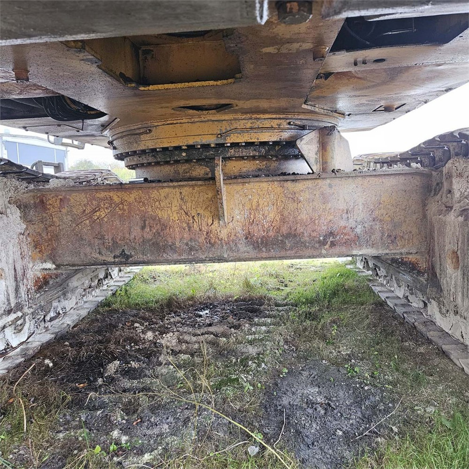 حفارات زحافة Liebherr R984: صور 28 حفارات زحافة Liebherr R984: صور 28