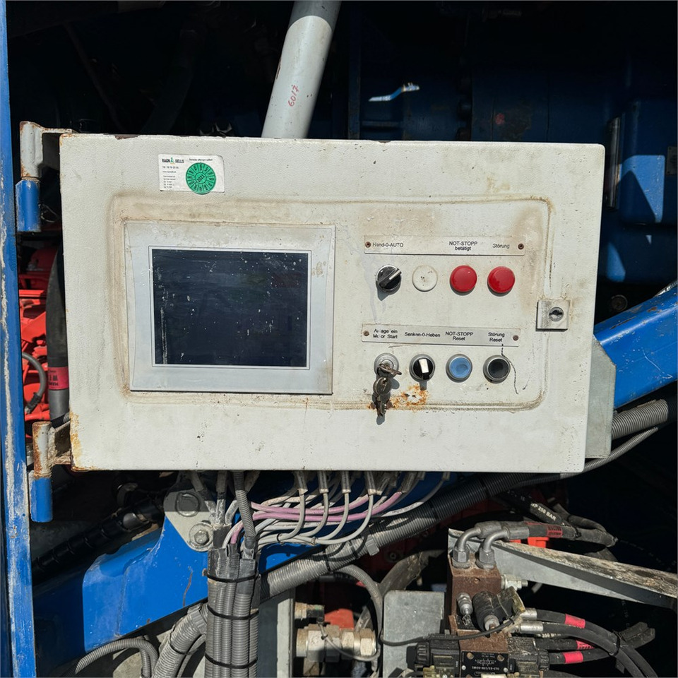 Lindner Urracco 75 D Powerline - آلة تمزيق صناعية: صور 5 Lindner Urracco 75 D Powerline - آلة تمزيق صناعية: صور 5