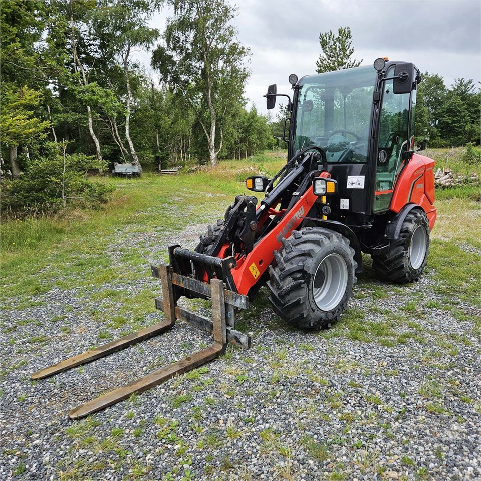Manitou MLA 4-50 H-C - اللودر بعجل: صور 3 Manitou MLA 4-50 H-C - اللودر بعجل: صور 3