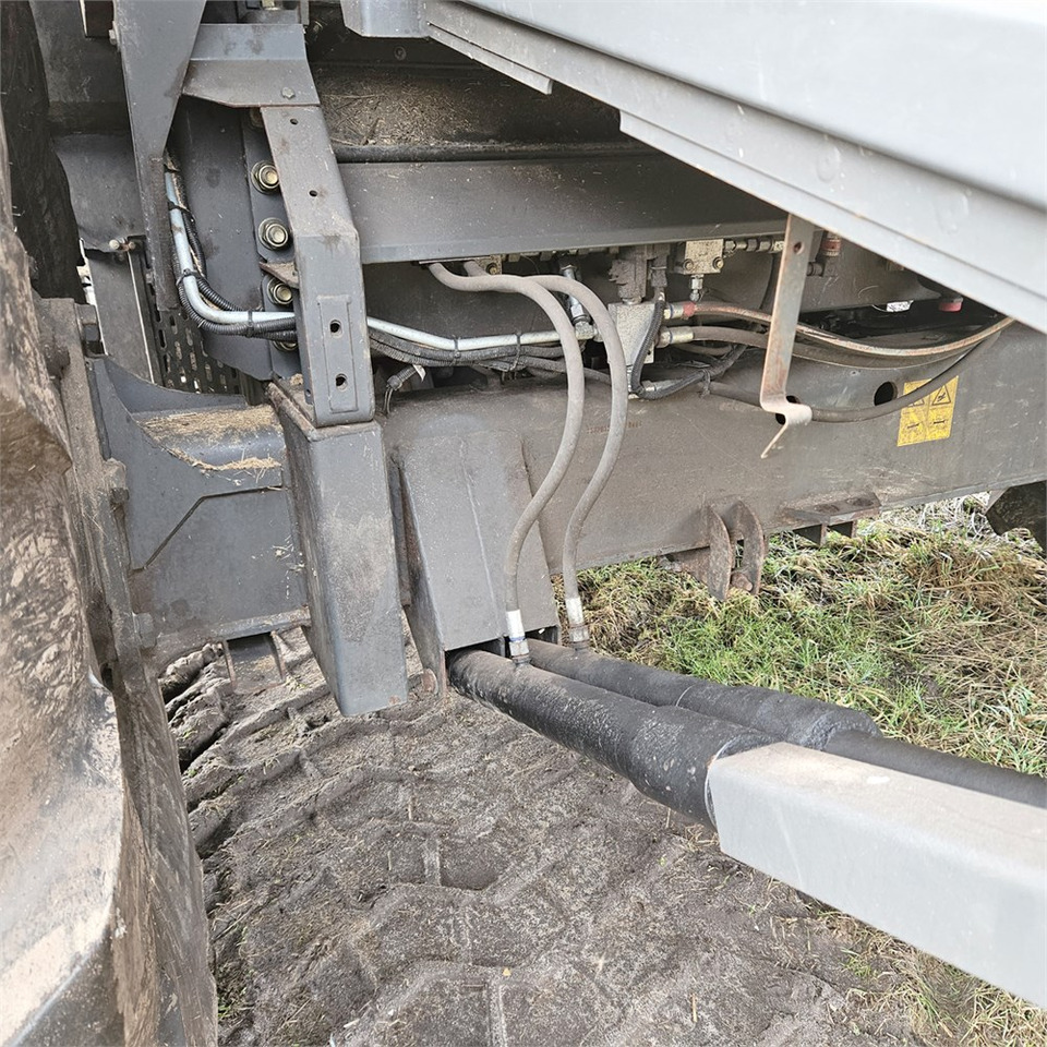 آلة حصاد Massey Ferguson 9280 Hybrid: صور 46 آلة حصاد Massey Ferguson 9280 Hybrid: صور 46