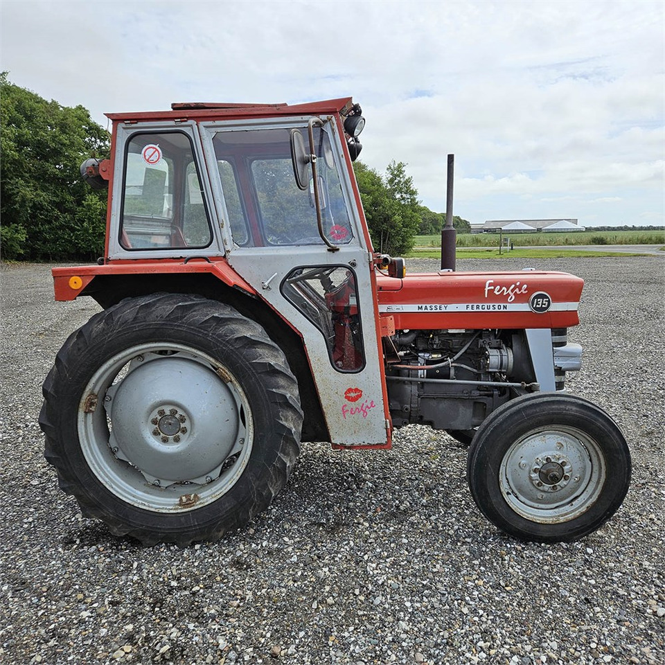 Massey Ferguson MF135 - جرار: صور 2 Massey Ferguson MF135 - جرار: صور 2