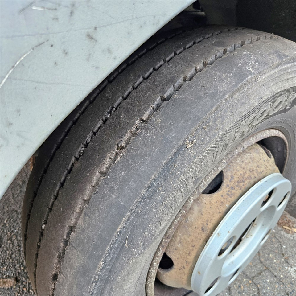 شاحنات مسطحة Mercedes ATEGO 817: صور 29