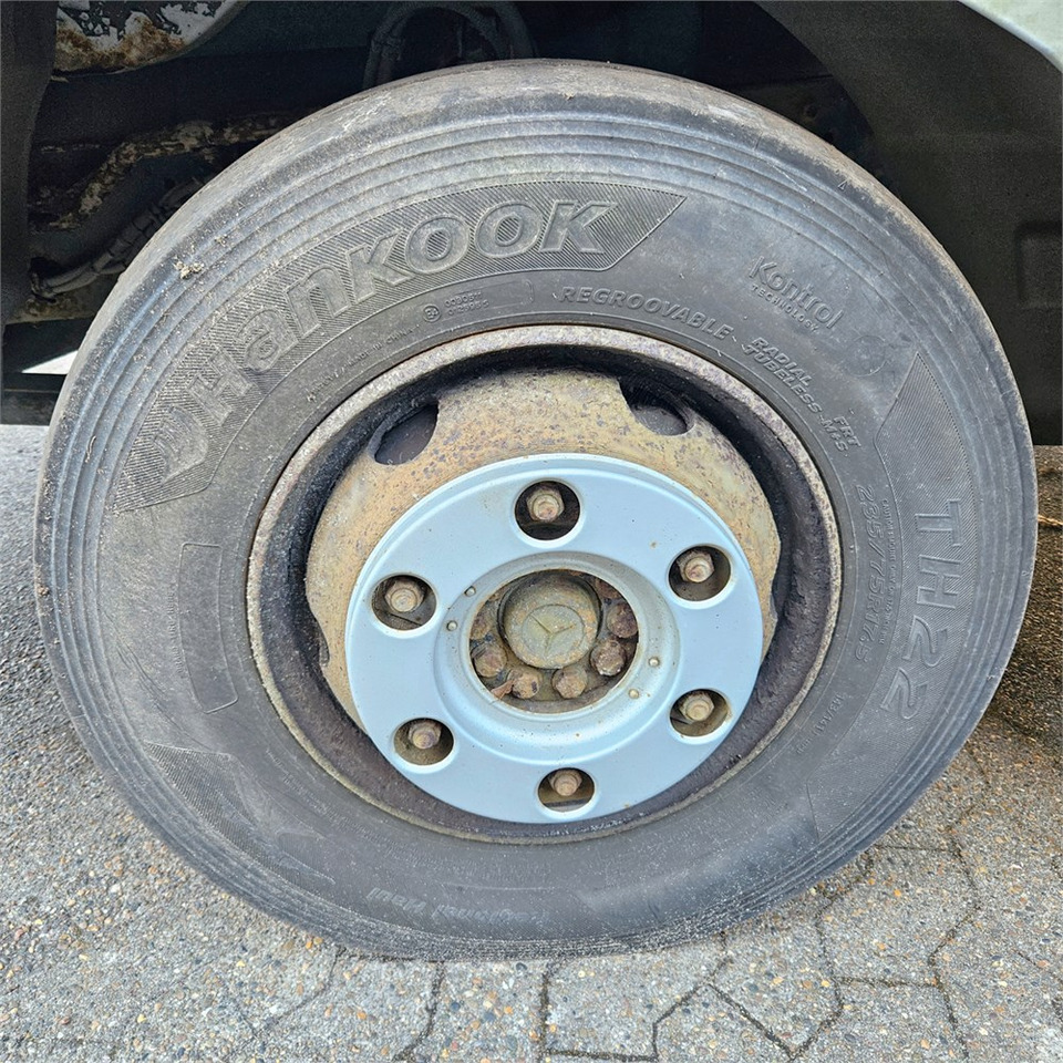 شاحنات مسطحة Mercedes ATEGO 817: صور 28