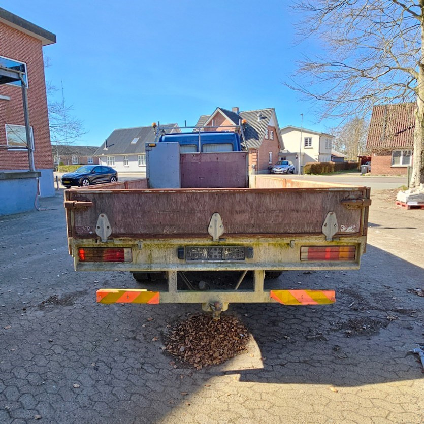 Mercedes ATEGO 817 - شاحنات مسطحة: صور 4 Mercedes ATEGO 817 - شاحنات مسطحة: صور 4