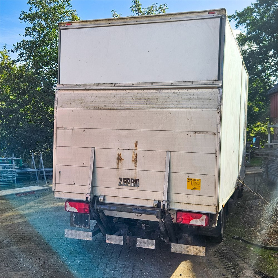 Mercedes Sprinter 515 Cdi - الشاحنات الصغيرة صندوق مغلق: صور 4 Mercedes Sprinter 515 Cdi - الشاحنات الصغيرة صندوق مغلق: صور 4