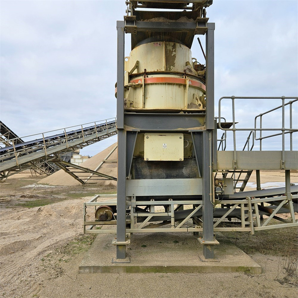 Metso Barmac B6150SE - كسارة مخرو: صور 3 Metso Barmac B6150SE - كسارة مخرو: صور 3