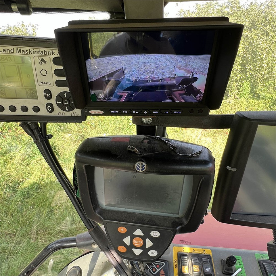 New Holland BB940R - معدات القش: صور 5 New Holland BB940R - معدات القش: صور 5