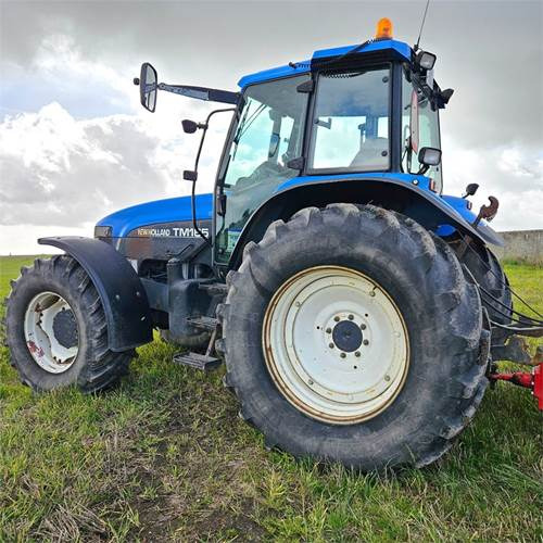 New Holland TM165 - جرار: صور 3 New Holland TM165 - جرار: صور 3
