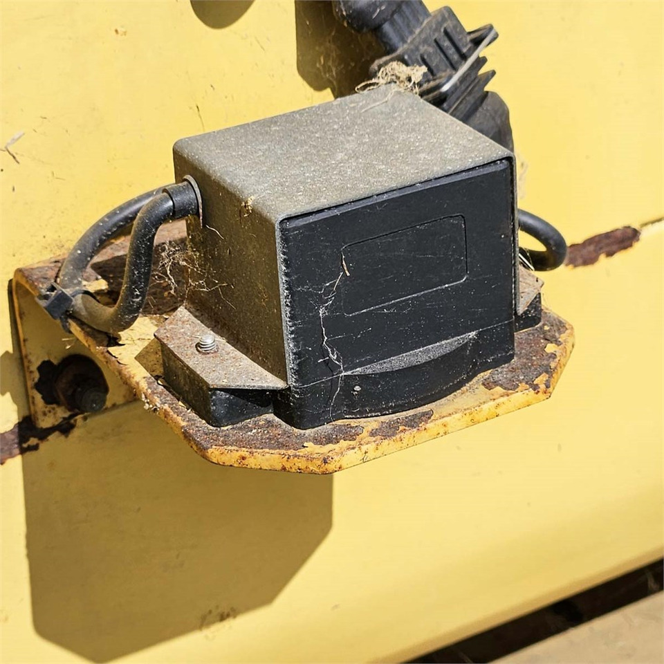 آلة حصاد New Holland TX68: صور 43