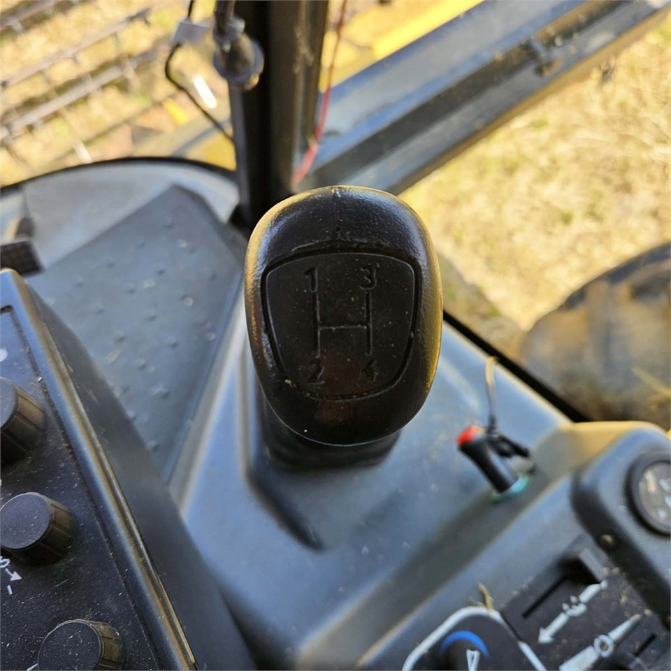 آلة حصاد New Holland TX68: صور 16