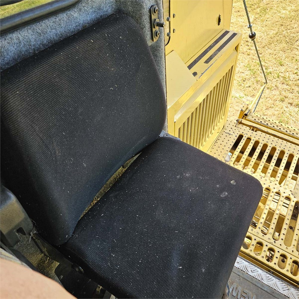 آلة حصاد New Holland TX68: صور 19