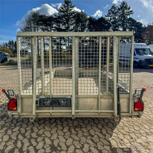 Nugent P3718 - مقطورات السيارات: صور 4 Nugent P3718 - مقطورات السيارات: صور 4