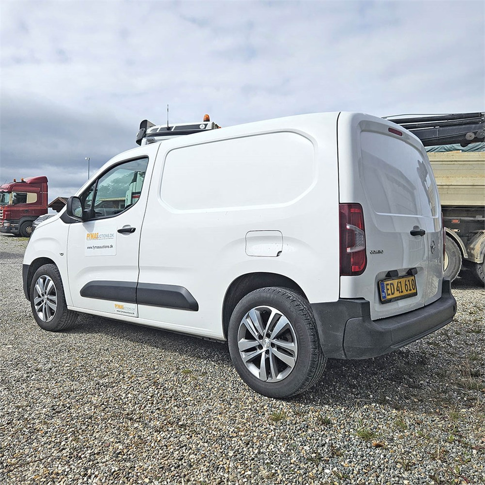 Opel Combo Van - فان المدمجة: صور 4 Opel Combo Van - فان المدمجة: صور 4