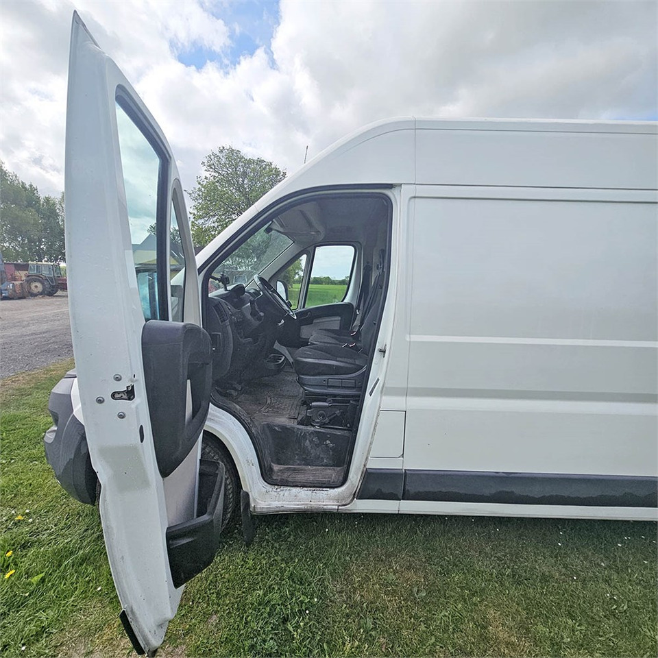 تأجير Peugeot Boxer Peugeot Boxer: صور 6