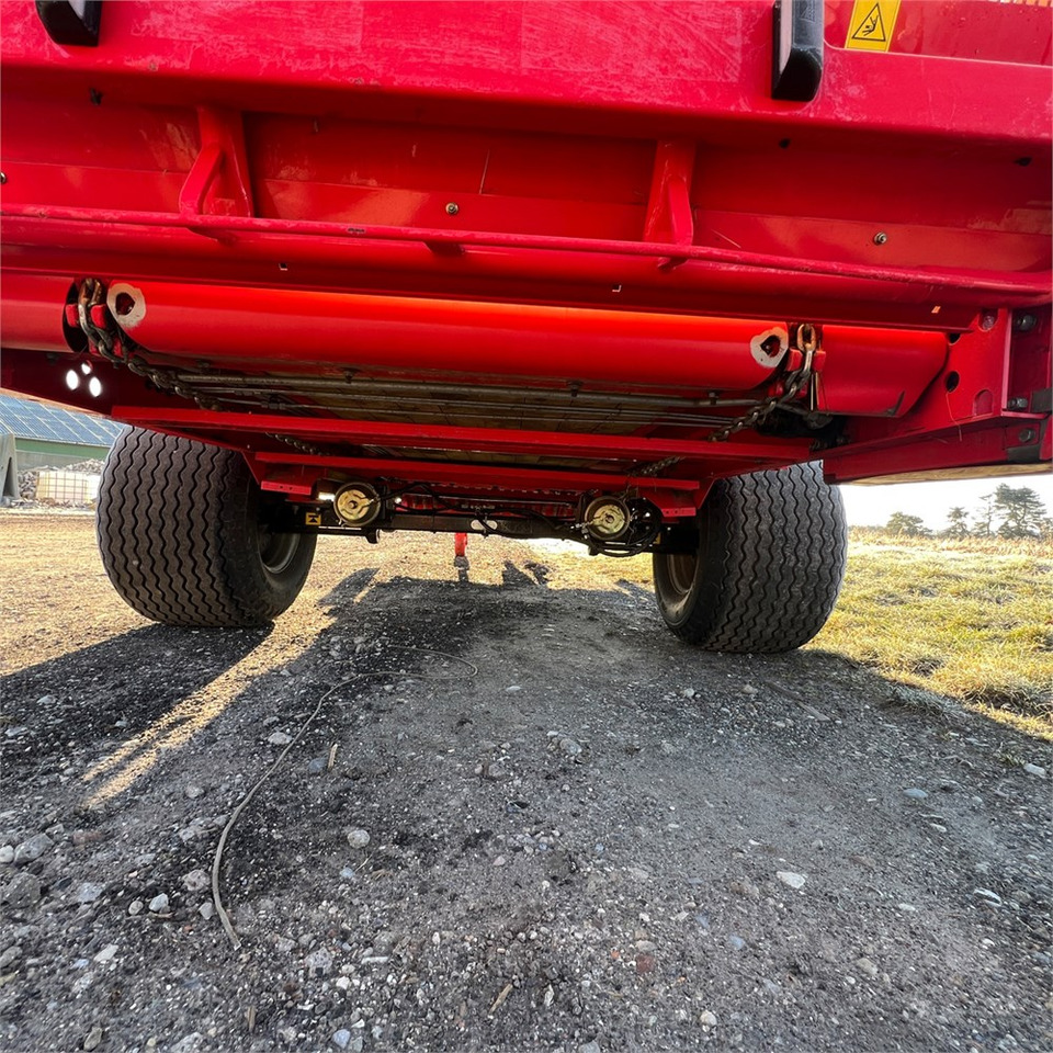 معدات القش Pöttinger Boss Alpine 251: صور 25