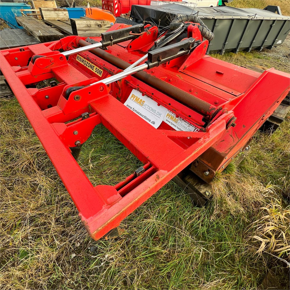 Prinoth UZM700-2300 - ماكينات قطع الحشائش الغابات: صور 3 Prinoth UZM700-2300 - ماكينات قطع الحشائش الغابات: صور 3