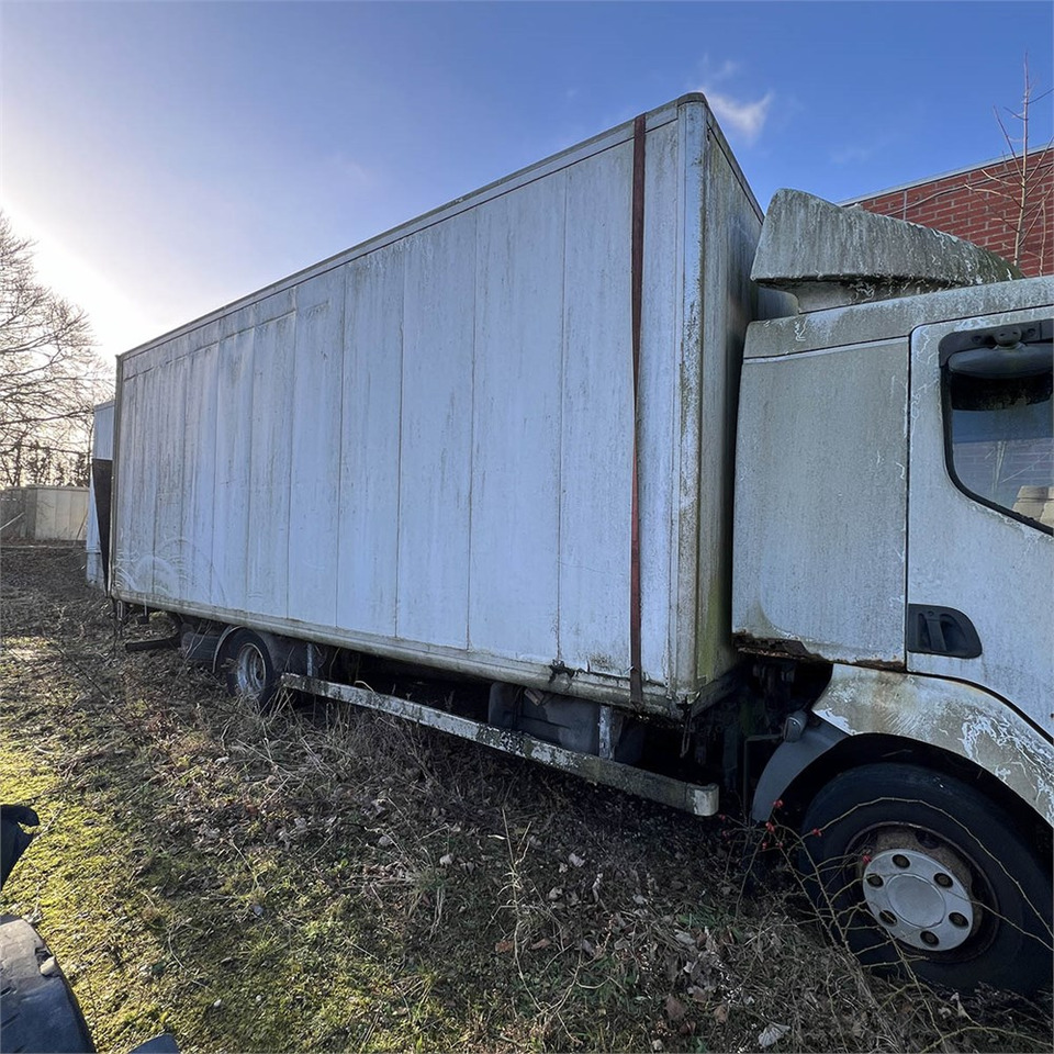 Renault 220 - بصندوق مغلق شاحنة: صور 3 Renault 220 - بصندوق مغلق شاحنة: صور 3