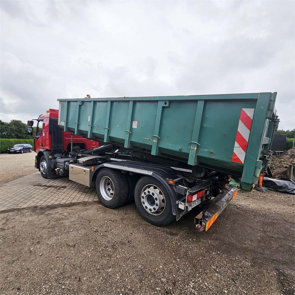 Renault D 26 Wide - شاحنة ذات الخطاف: صور 4 Renault D 26 Wide - شاحنة ذات الخطاف: صور 4