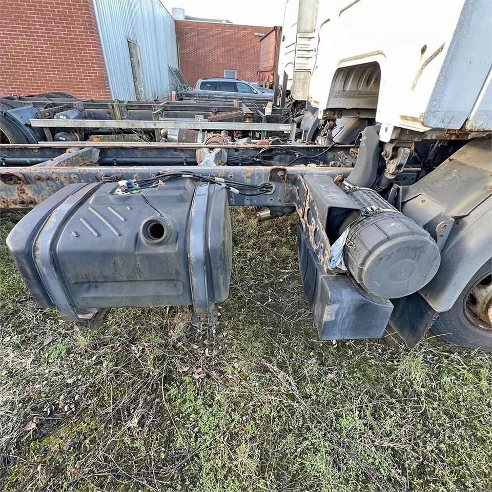 الشاسيه شاحنة Renault H 100 4x2 STD: صور 20 الشاسيه شاحنة Renault H 100 4x2 STD: صور 20