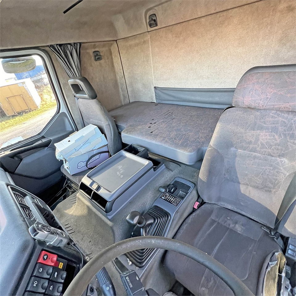 الشاسيه شاحنة Renault H 100 4x2 STD: صور 13 الشاسيه شاحنة Renault H 100 4x2 STD: صور 13