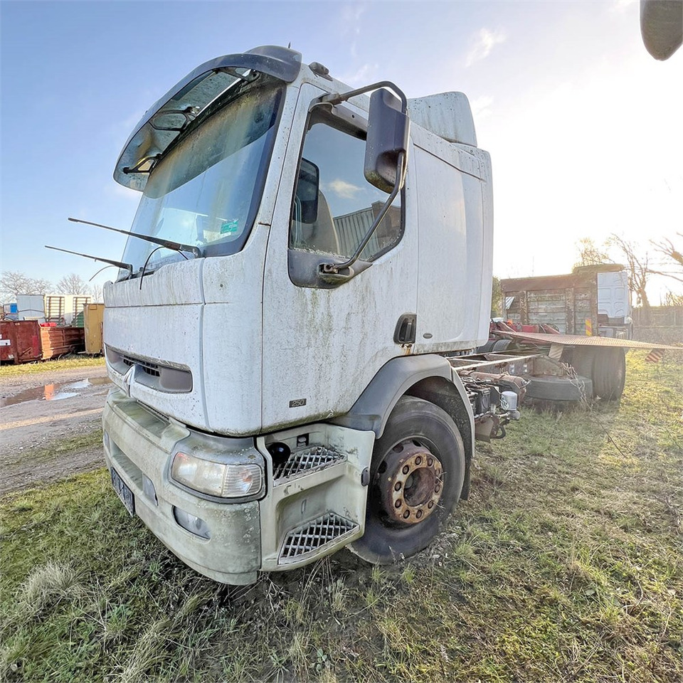 الشاسيه شاحنة Renault H 100 4x2 STD: صور 9 الشاسيه شاحنة Renault H 100 4x2 STD: صور 9