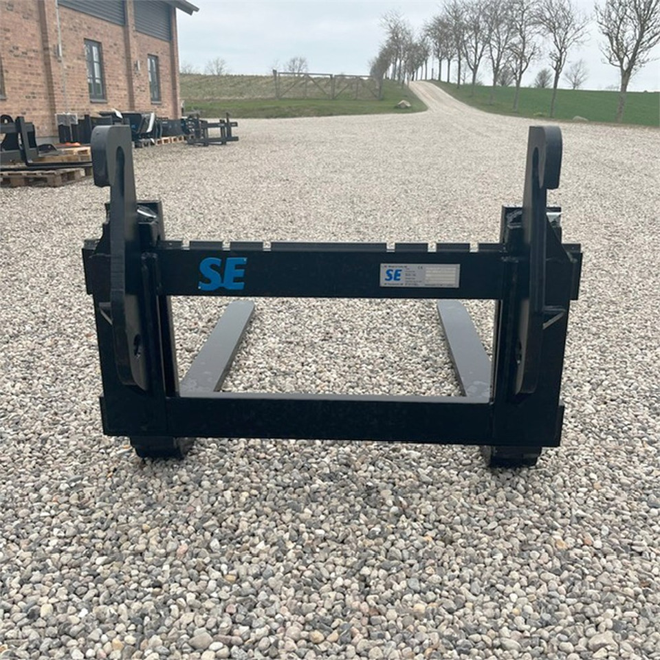 SE Equipment Weidemann - شوكات - آلات البناء: صور 5 SE Equipment Weidemann - شوكات - آلات البناء: صور 5