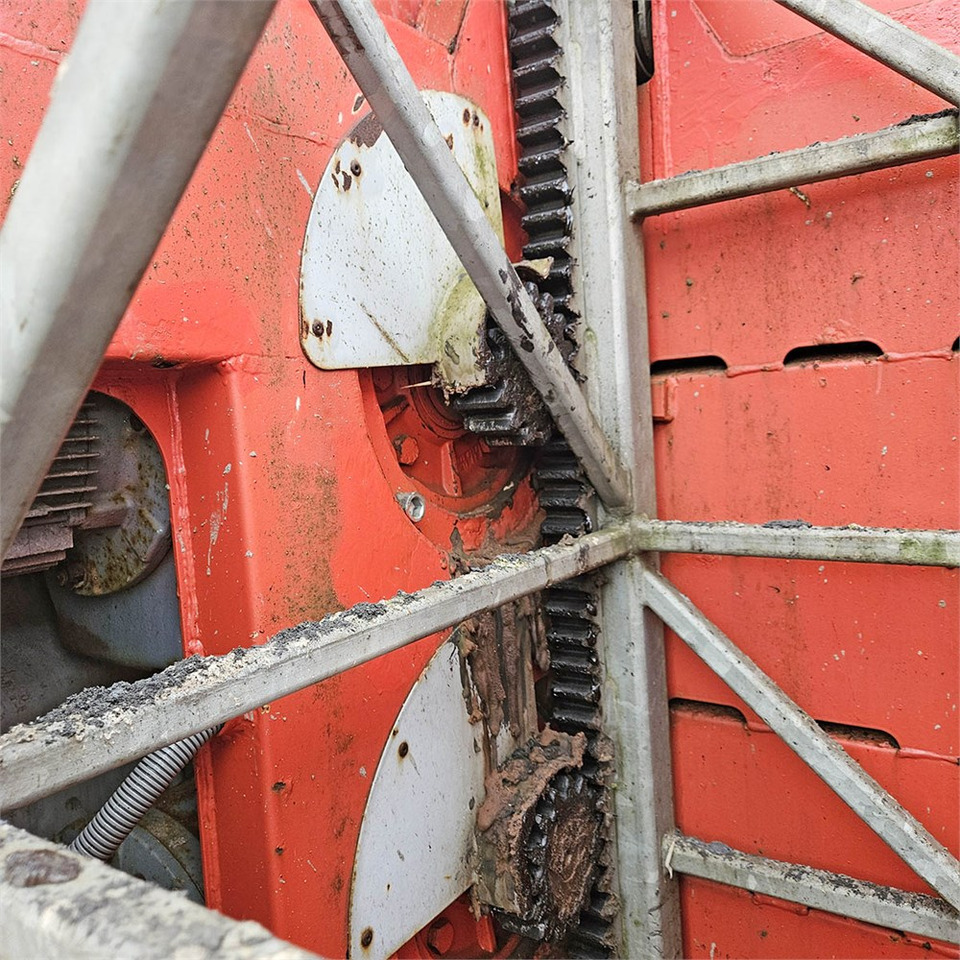 منصات هيدروليكية متنقلة Scanclimber SC 5000: صور 29 منصات هيدروليكية متنقلة Scanclimber SC 5000: صور 29