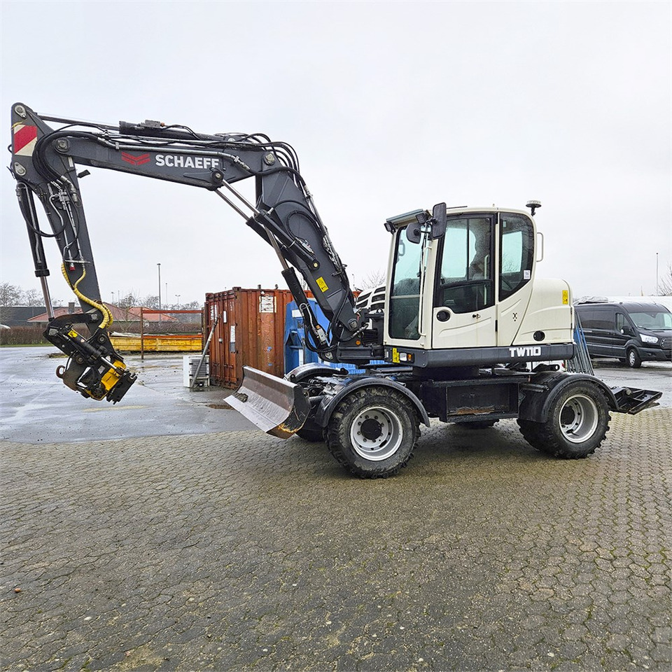 Schaeff-Terex TW110 - حفارة على عجلات: صور 3 Schaeff-Terex TW110 - حفارة على عجلات: صور 3