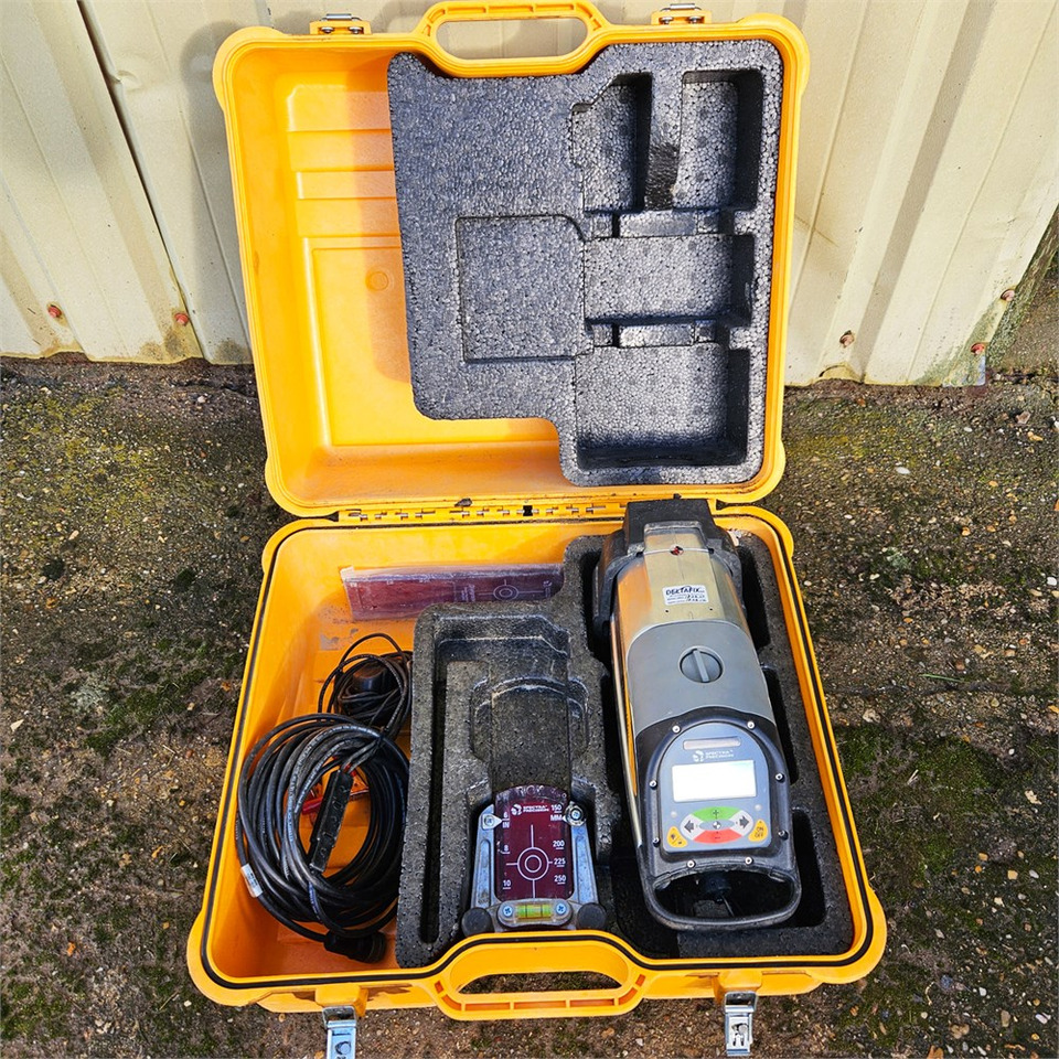 Spectra Dialgrade - معدات البناء: صور 4 Spectra Dialgrade - معدات البناء: صور 4