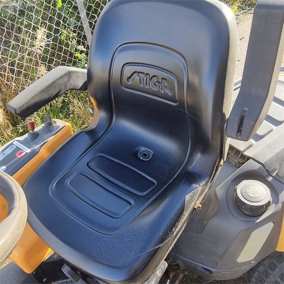 جزازة المروج Stiga Park PRo 540 IX: صور 8