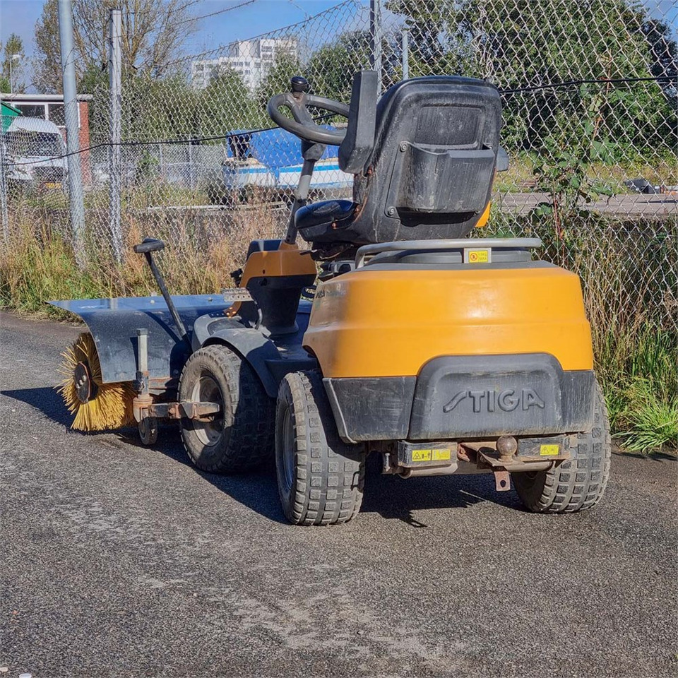 Stiga Park PRo 540 IX - جزازة المروج: صور 4 Stiga Park PRo 540 IX - جزازة المروج: صور 4