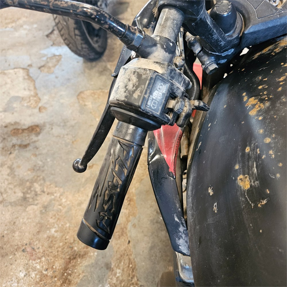 دراجة بخارية Suzuki GR72A: صور 14