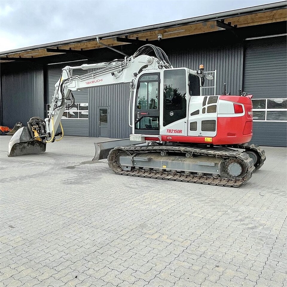 Takeuchi TB 2150 R - حفارات زحافة: صور 3 Takeuchi TB 2150 R - حفارات زحافة: صور 3