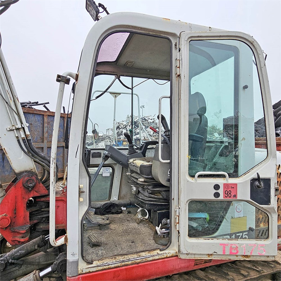 حفارة مصغرة Takeuchi TB175: صور 7