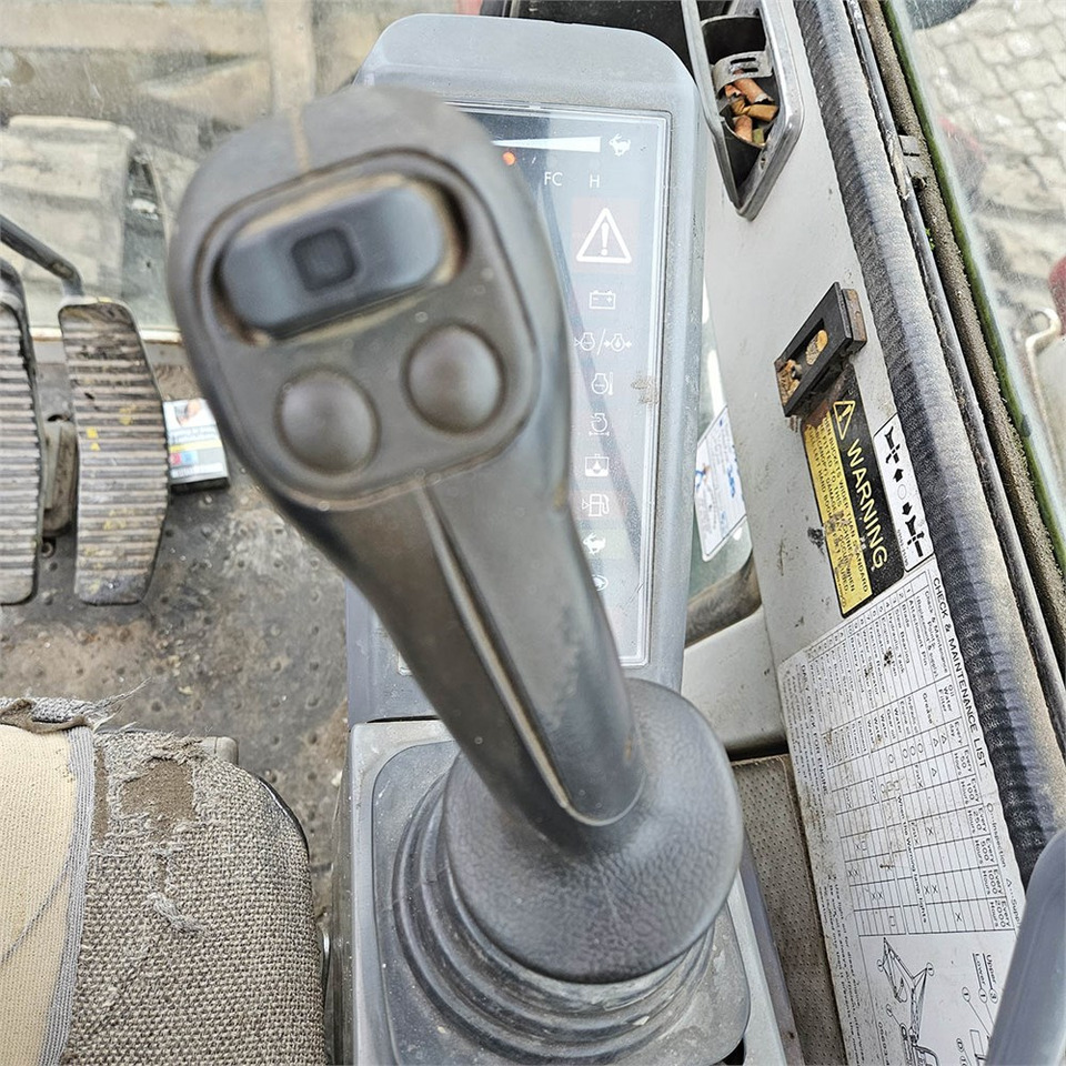 حفارة مصغرة Takeuchi TB175: صور 10