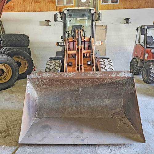 اللودر بعجل Terex TL100: صور 7 اللودر بعجل Terex TL100: صور 7