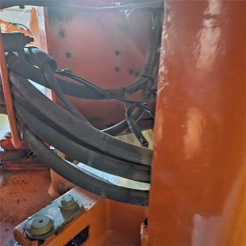 اللودر بعجل Terex TL100: صور 33 اللودر بعجل Terex TL100: صور 33