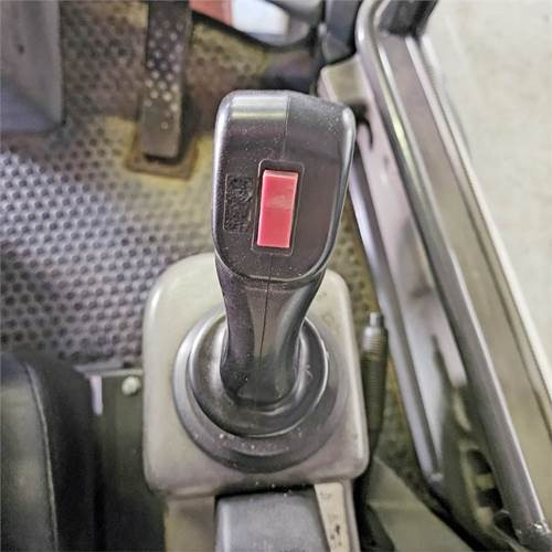 اللودر بعجل Terex TL100: صور 12 اللودر بعجل Terex TL100: صور 12