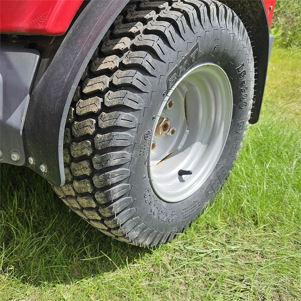 جزازة المروج Timan 3330 A/C - Multiclip Klipper 135: صور 29 جزازة المروج Timan 3330 A/C - Multiclip Klipper 135: صور 29