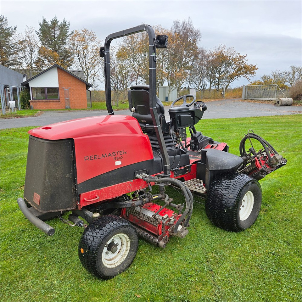 Toro Realmaster 5510 - جزازة المروج: صور 5 Toro Realmaster 5510 - جزازة المروج: صور 5