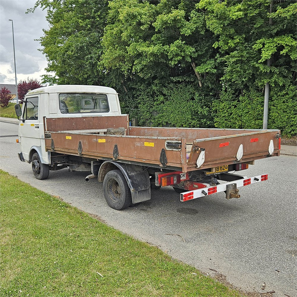 VW LT Ladvogn - شاحنات مسطحة: صور 3 VW LT Ladvogn - شاحنات مسطحة: صور 3